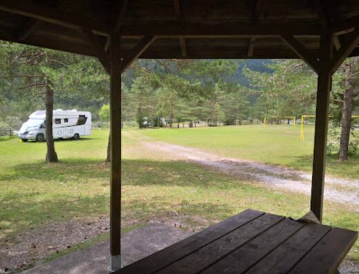 PEAK. AREA SOSTA CAMPER, BAR E PICNIC